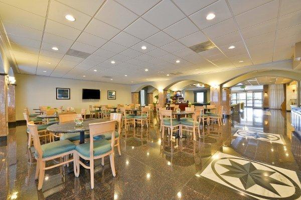 Holiday Inn Express & Suites Tacoma South - Lakewood By Ihg Dış mekan fotoğraf
