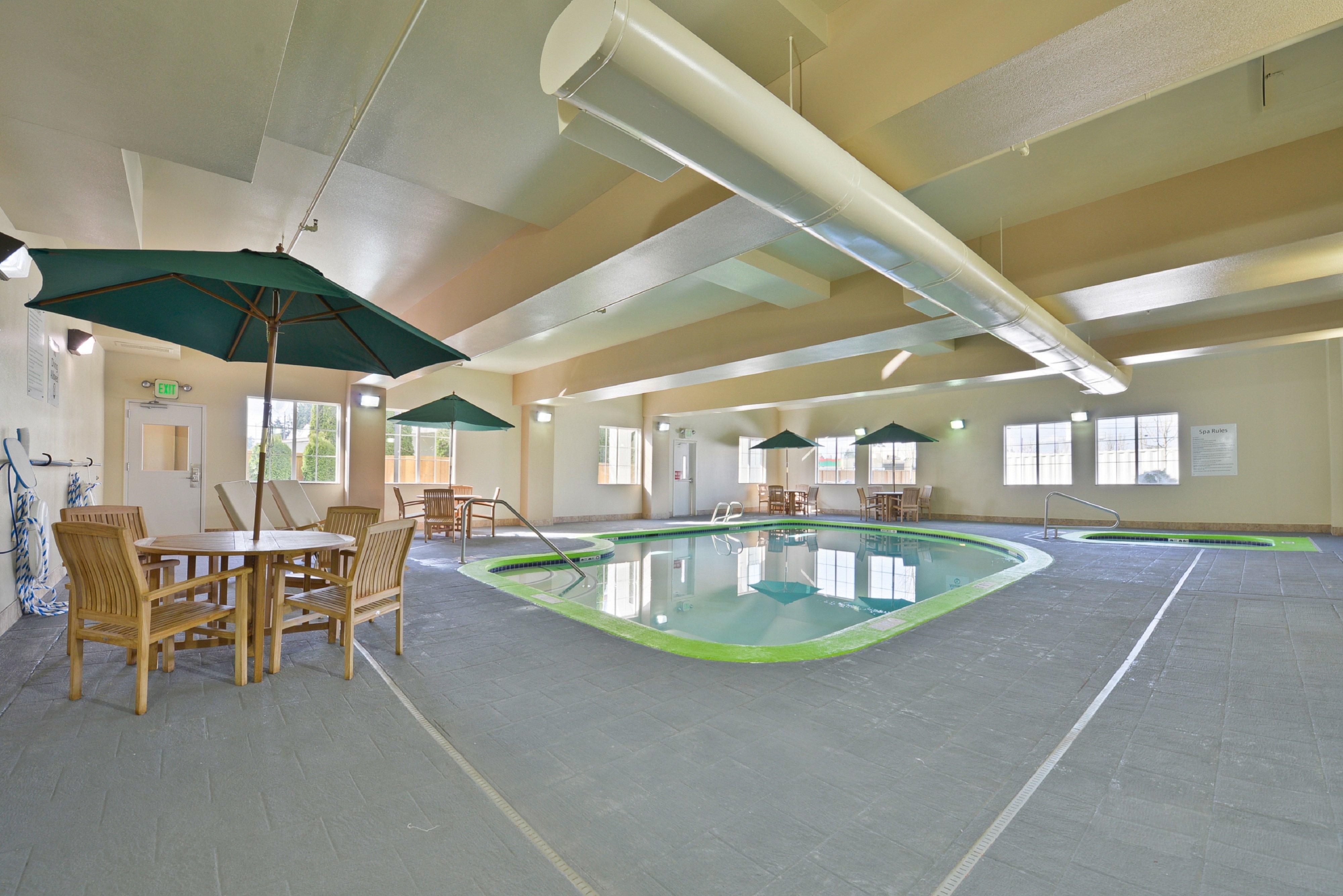 Holiday Inn Express & Suites Tacoma South - Lakewood By Ihg Dış mekan fotoğraf