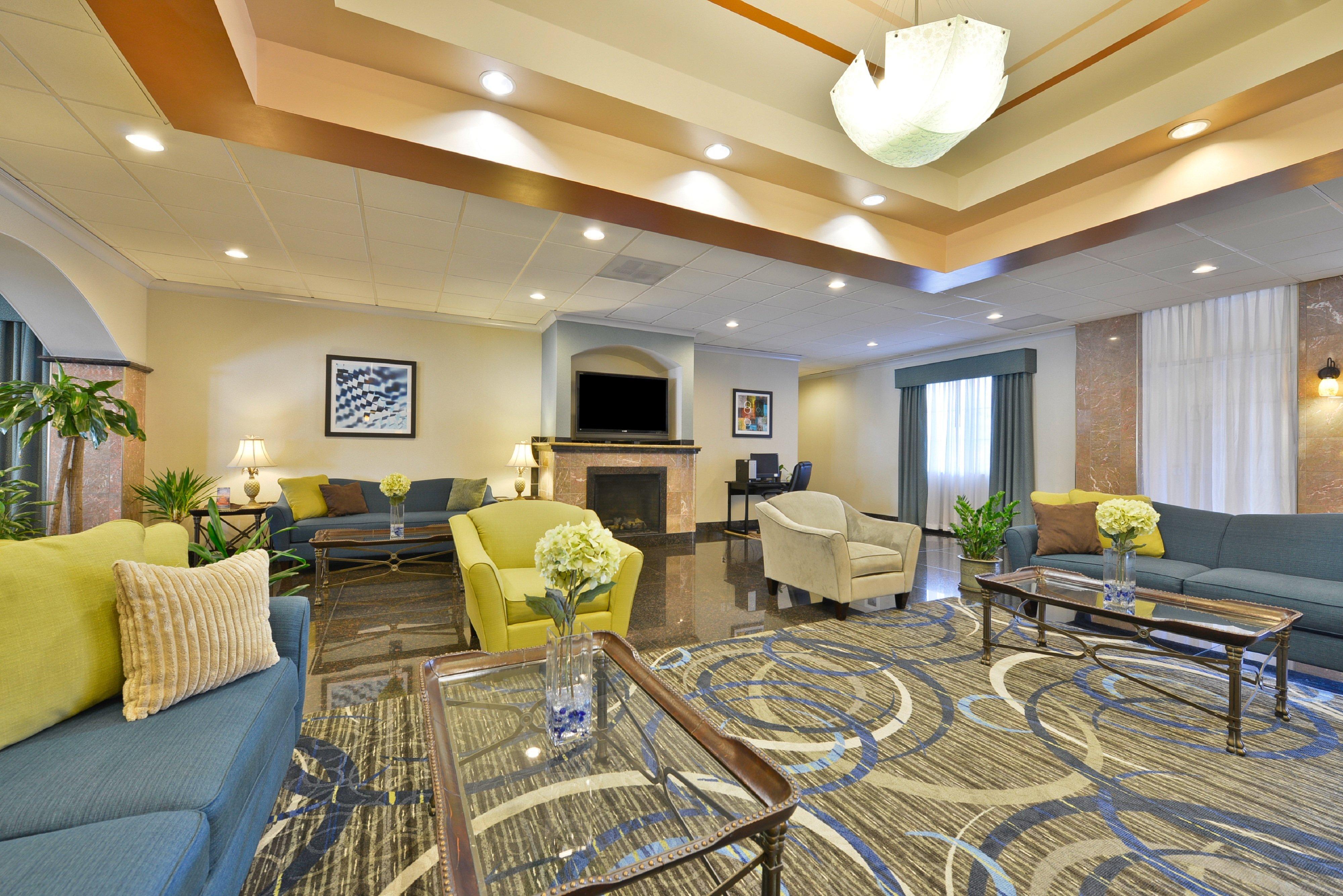 Holiday Inn Express & Suites Tacoma South - Lakewood By Ihg Dış mekan fotoğraf