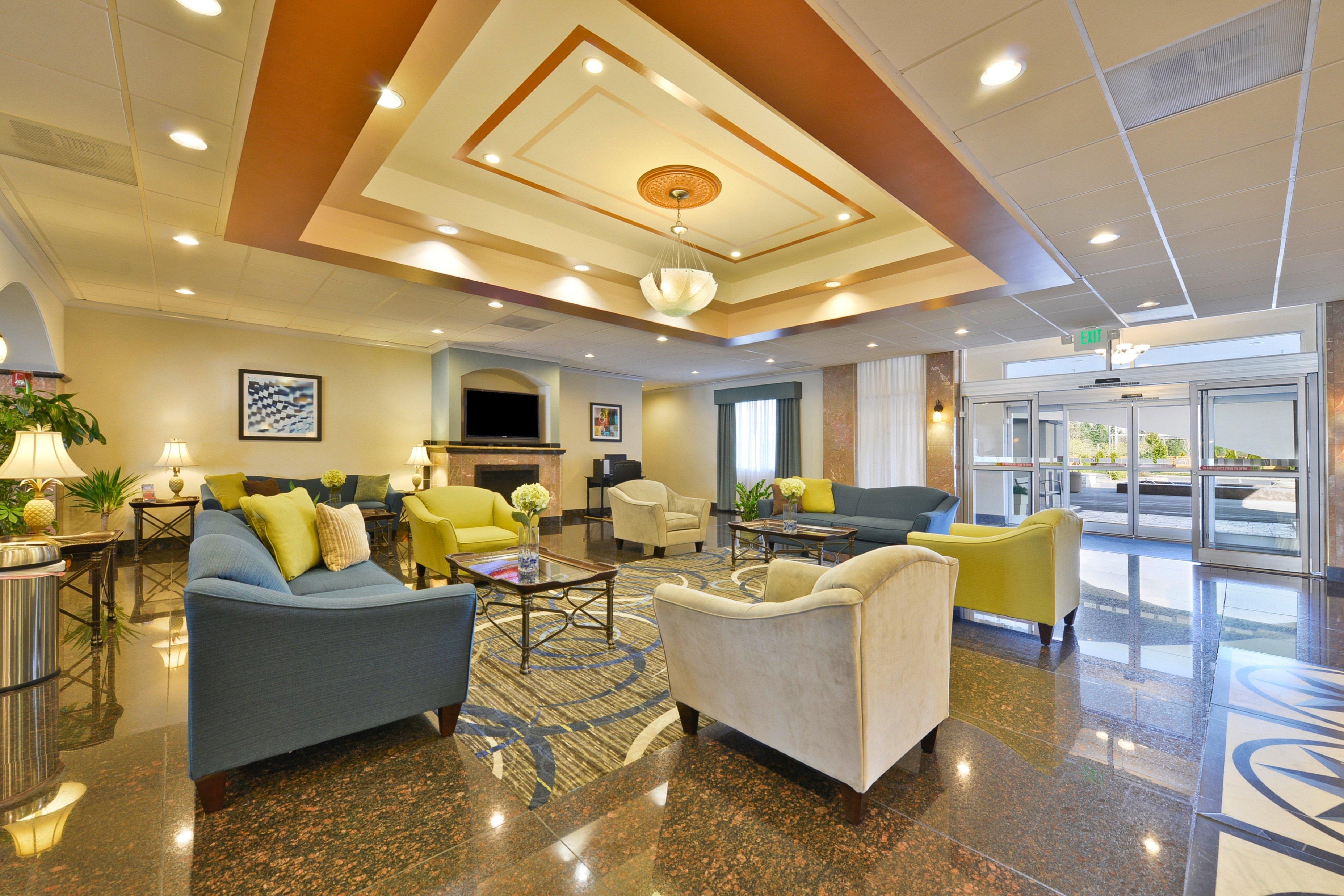 Holiday Inn Express & Suites Tacoma South - Lakewood By Ihg Dış mekan fotoğraf