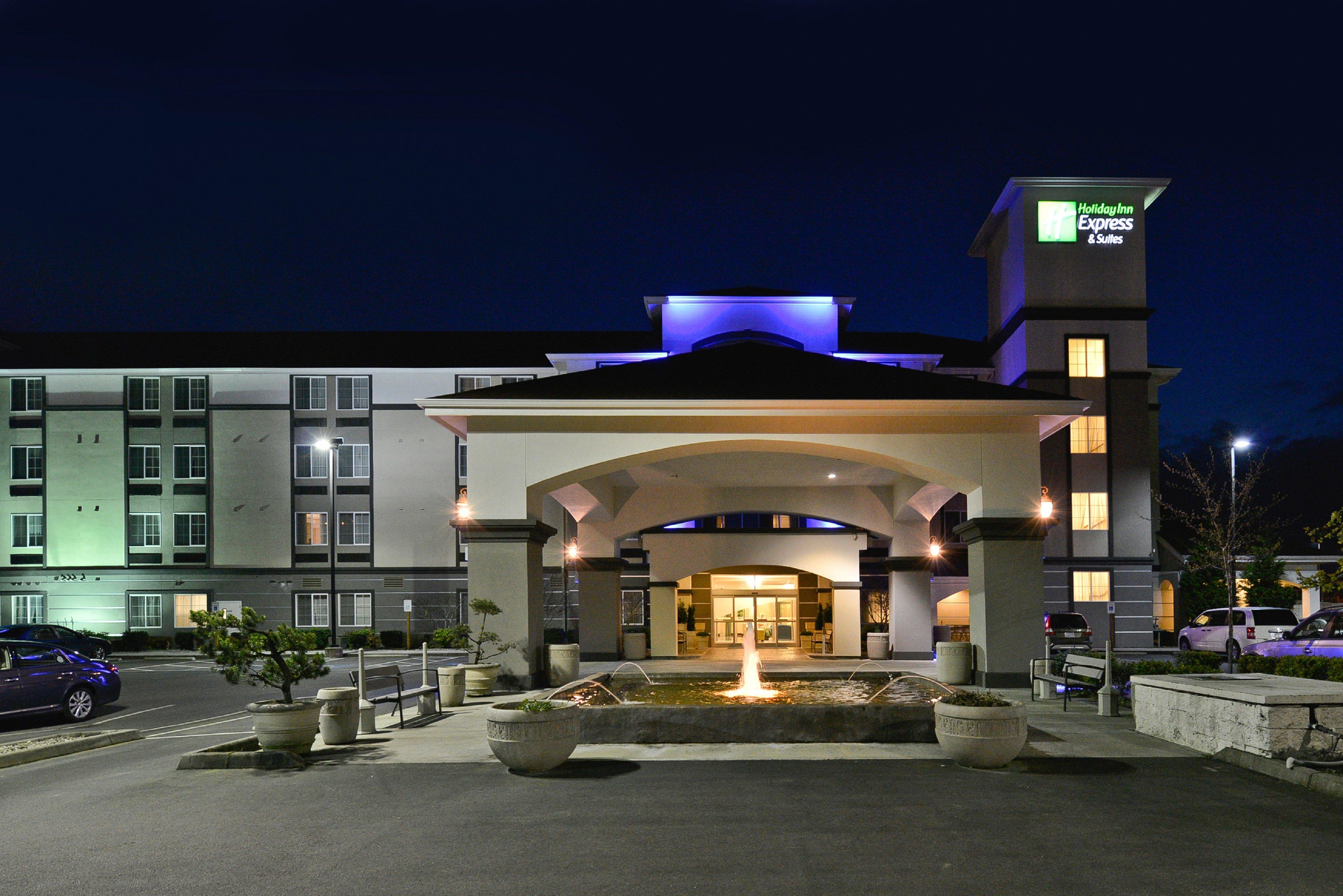 Holiday Inn Express & Suites Tacoma South - Lakewood By Ihg Dış mekan fotoğraf